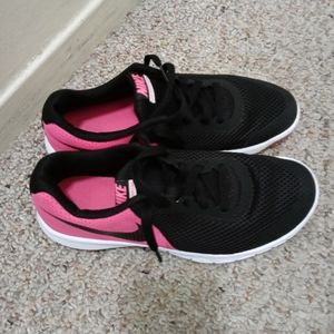 Nike Flex Experience RN 5